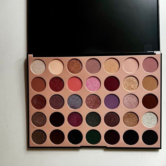 Morphe 35MI Magic Mirror + 35C Everyday Chic Eyeshadow Palette Bundle – New - Picture 4 of 7